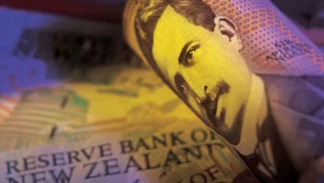 NZ dollar slips vs. Australian dollar, yen ahead of dairy auction