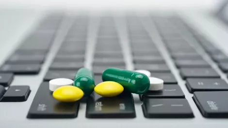 The internet: One stop drug shop?