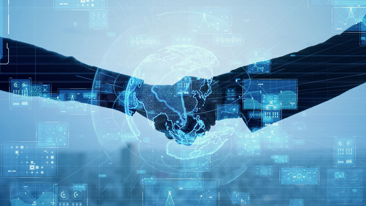Salesforce enters new era with Red Hat E...