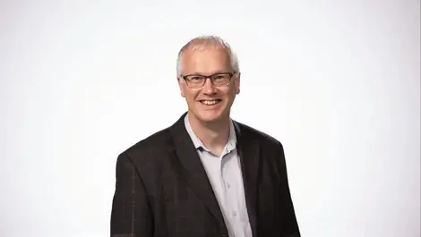 Professor frank den hartog  cisco research chair  2 