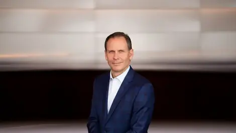 Australia lags on tech modernisation as AI pressure grows